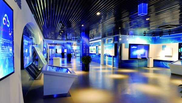 貴陽國家高新區(qū)以大數(shù)據(jù)為引領(lǐng)推動(dòng)綠色產(chǎn)業(yè)發(fā)展綜述